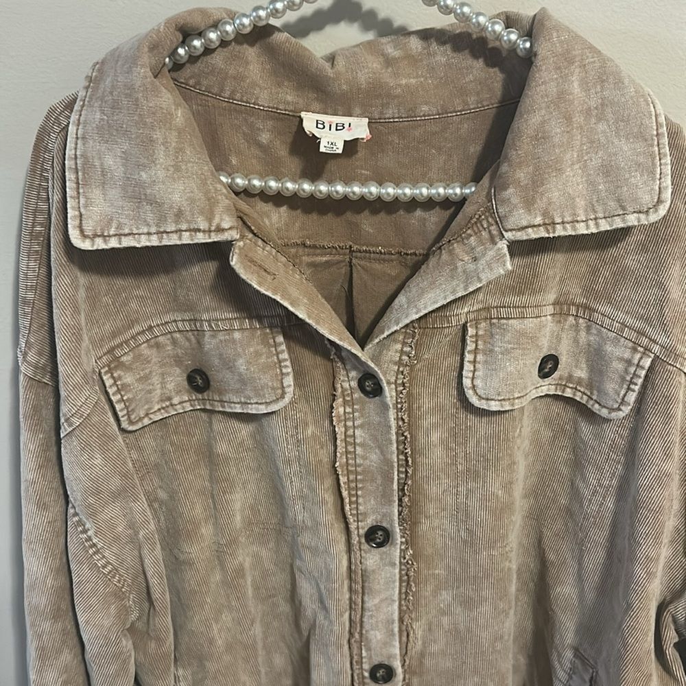 Bibi Button Up Corduroy Shacket. Size 1xl - image 2
